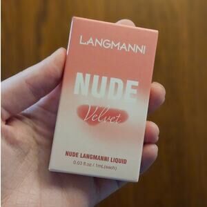 Langmanni Velvet Nude Liquid Lipstick Set L9838-A ~ 4Pcs ~ 1ml EACH